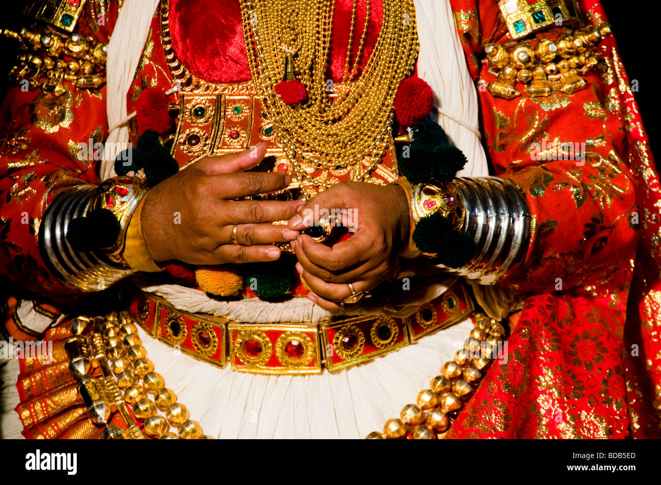 Costume - performance kathakali Banque D'Images