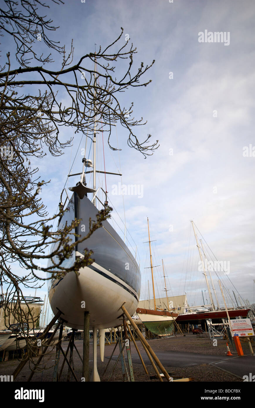 Lymington Yacht Marina Hampshire UK Berthon Banque D'Images