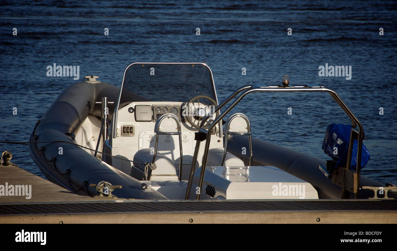 Marina Lymington Hampshire UK Ponton Bateau Banque D'Images