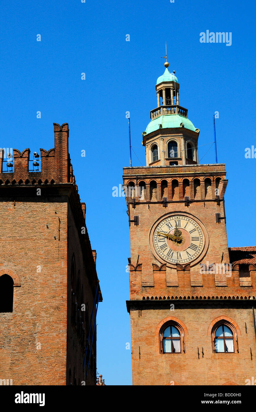 Le palazzo d'Accursio à Piazza Maggiore, Bologne, Italie Banque D'Images
