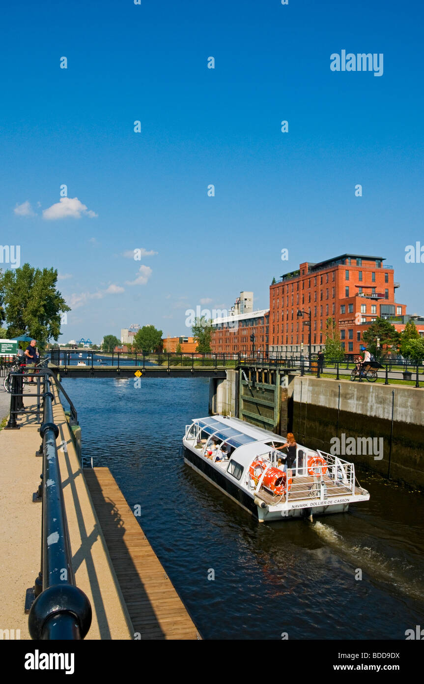 Bateau d'Excursion excursions le long Canal Lachine Montréal Canada Banque D'Images