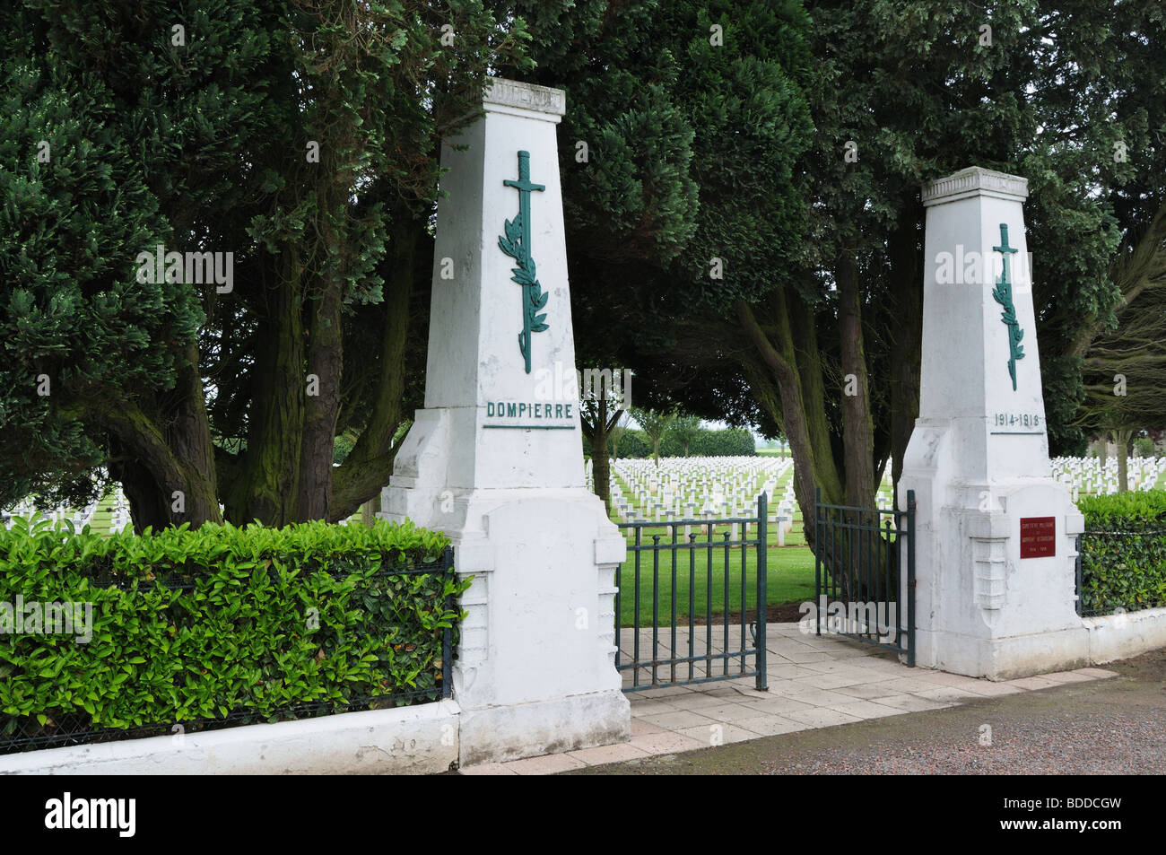 Le cimetière militaire français à Dompierre-becquincourt sur la Somme Banque D'Images