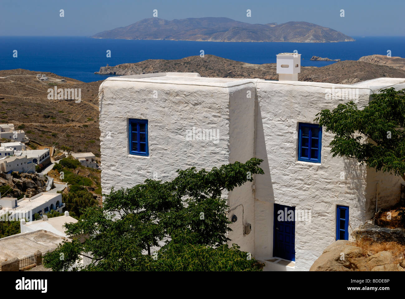 Une belle vue de la hora Hill dans la vieille ville de Hora 'Village'. L'île d'Ios, Cyclades, Grèce, Europe. Banque D'Images