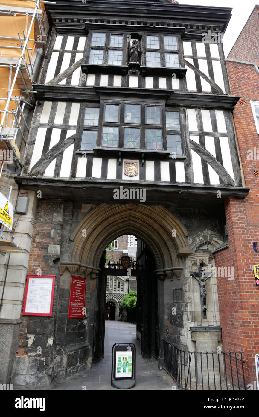 L'église du prieuré de saint Barthélemy la grande fondée en 1123 smithfield london uk Banque D'Images