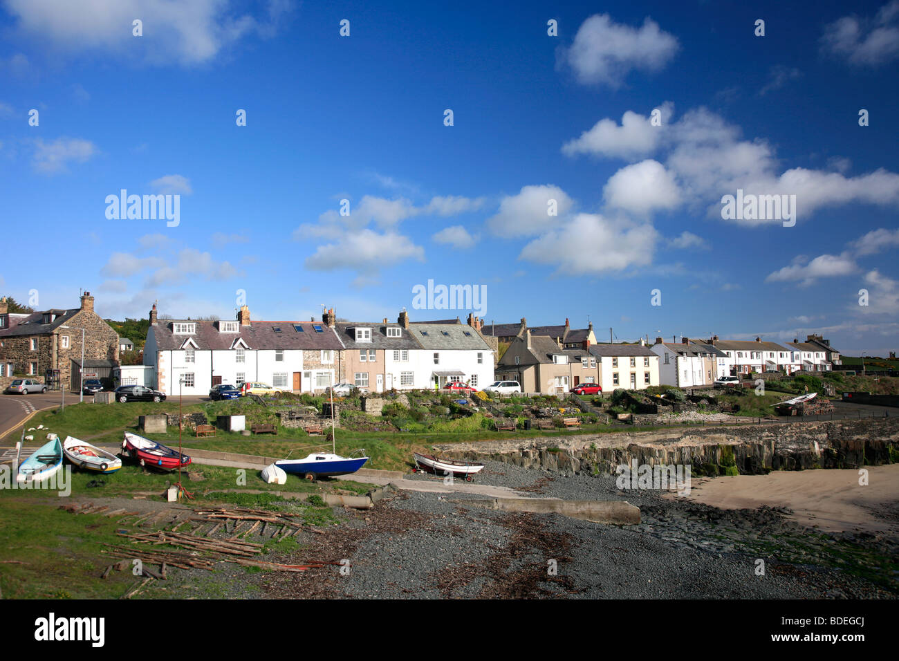Craster Village Harbour au nord de la côte du comté de Northumbrie Northumbrie England UK Banque D'Images