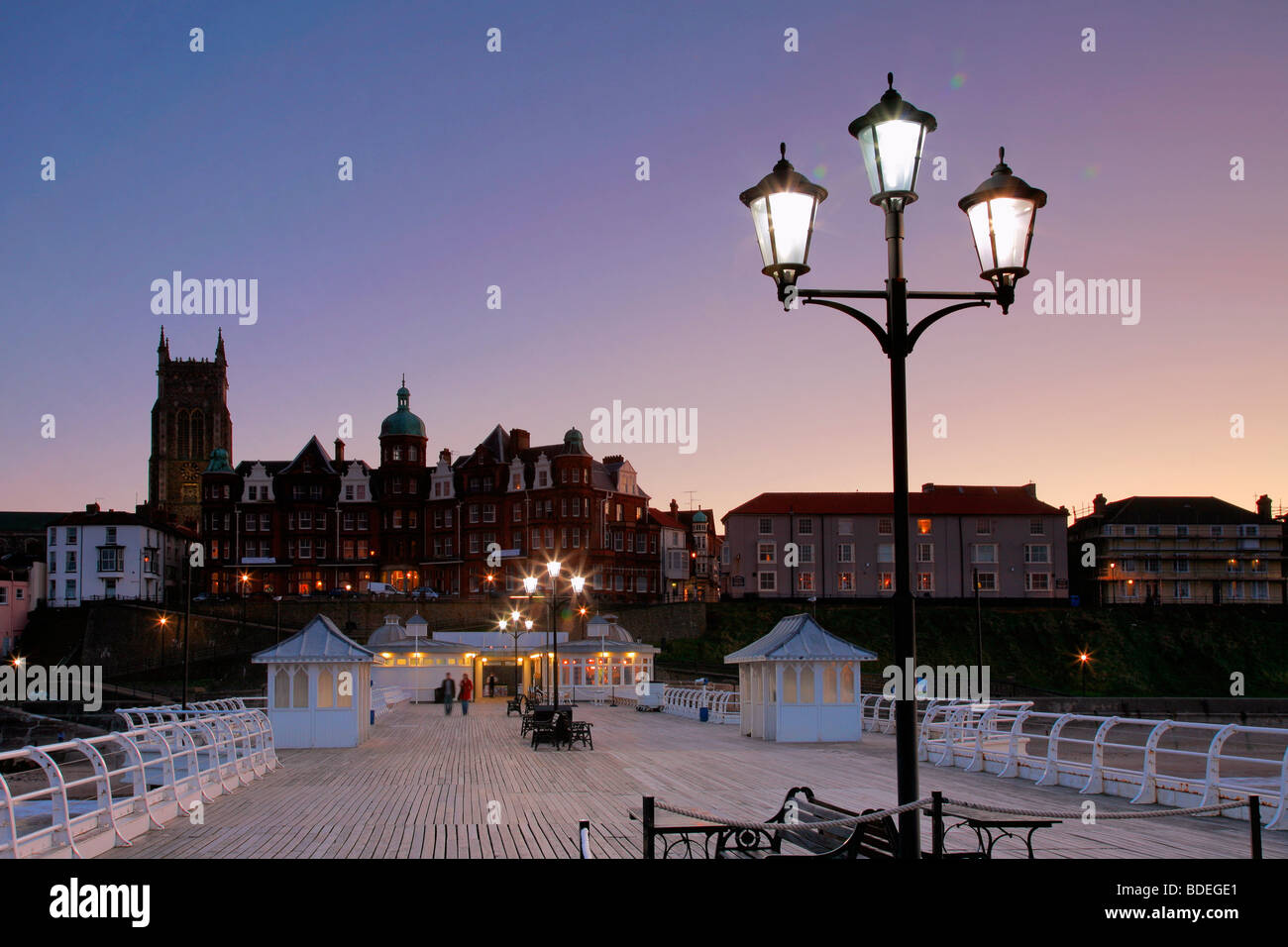 Accroissement de la jetée victorienne de nuit côte nord du comté de Norfolk County England UK Banque D'Images
