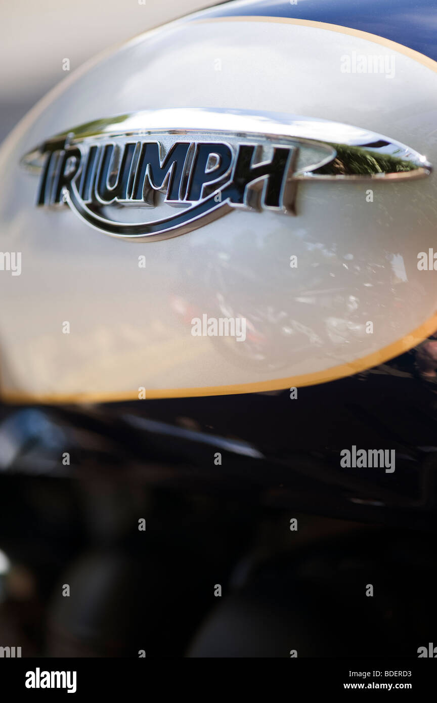 Triumph Speedmaster, moto britannique moderne, réservoir et d'un insigne Banque D'Images