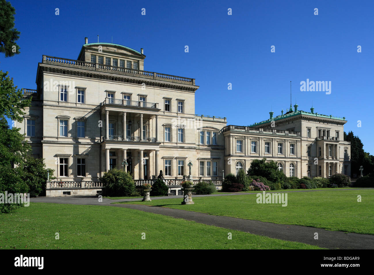 D-Essen, Ruhr, Rhénanie du Nord-Westphalie, D-Essen-Bredeney, Friedrich Alfred Krupp, Villa Huegel Huegel, Parc, résidence de la famille Krupp, famille, famille d'industriels, de la représentation de l'entreprise Krupp, siège de la Fondation Culturelle Ruh Banque D'Images