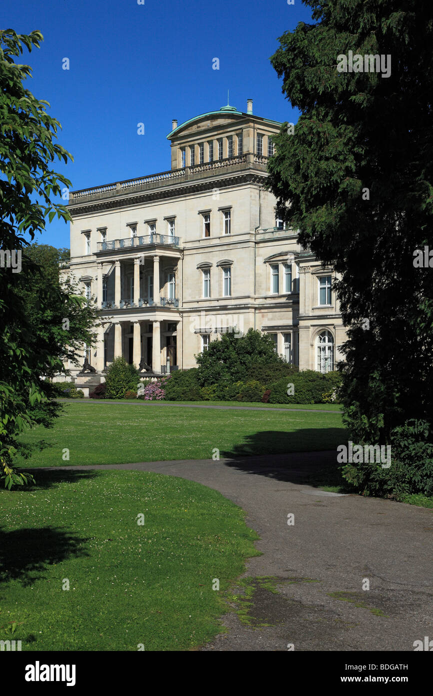 D-Essen, Ruhr, Rhénanie du Nord-Westphalie, D-Essen-Bredeney, Friedrich Alfred Krupp, Villa Huegel Huegel, Parc, résidence de la famille Krupp, famille, famille d'industriels, de la représentation de l'entreprise Krupp, siège de la Fondation Culturelle Ruh Banque D'Images D-Essen, Ruhr, Rhénanie du Nord-Westphalie, D-Essen-Bredeney, Friedrich Alfred Krupp, Villa Huegel Huegel, Parc, résidence de la famille Krupp, famille, famille d'industriels, de la représentation de l'entreprise Krupp, siège de la Fondation Culturelle Ruh Banque D'Images