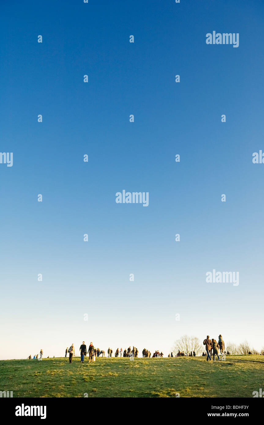 Les personnes bénéficiant de la vue de la colline du Parlement. Banque D'Images