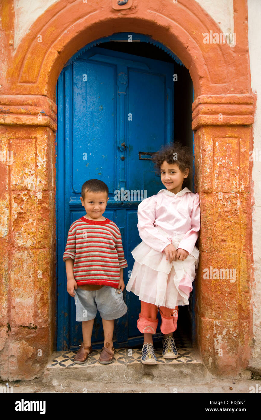 Les enfants à Essaouira, Maroc Banque D'Images