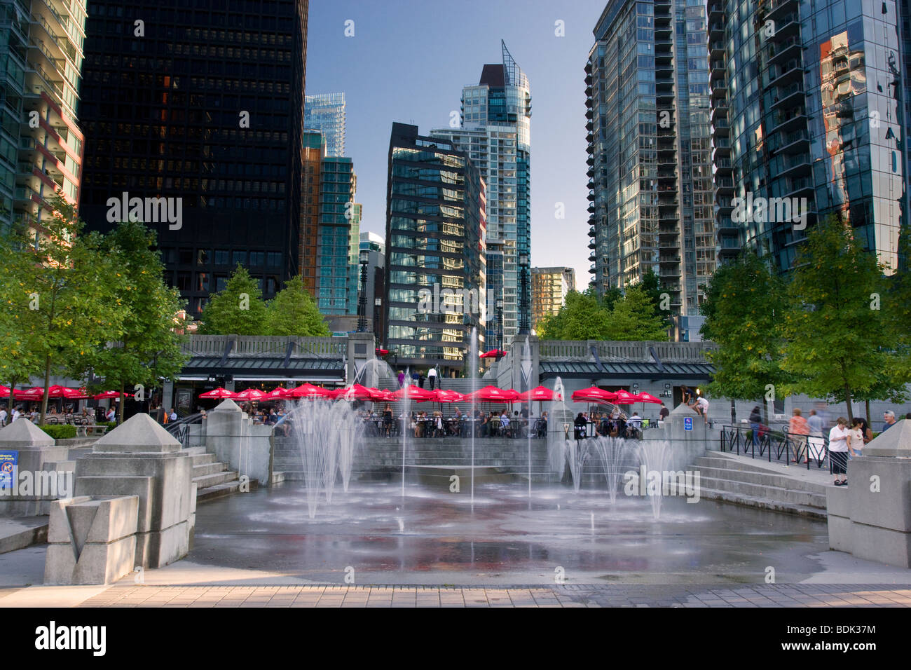 Les fontaines d'eau au moulin, Vancouver, Colombie-Britannique, Canada. Banque D'Images