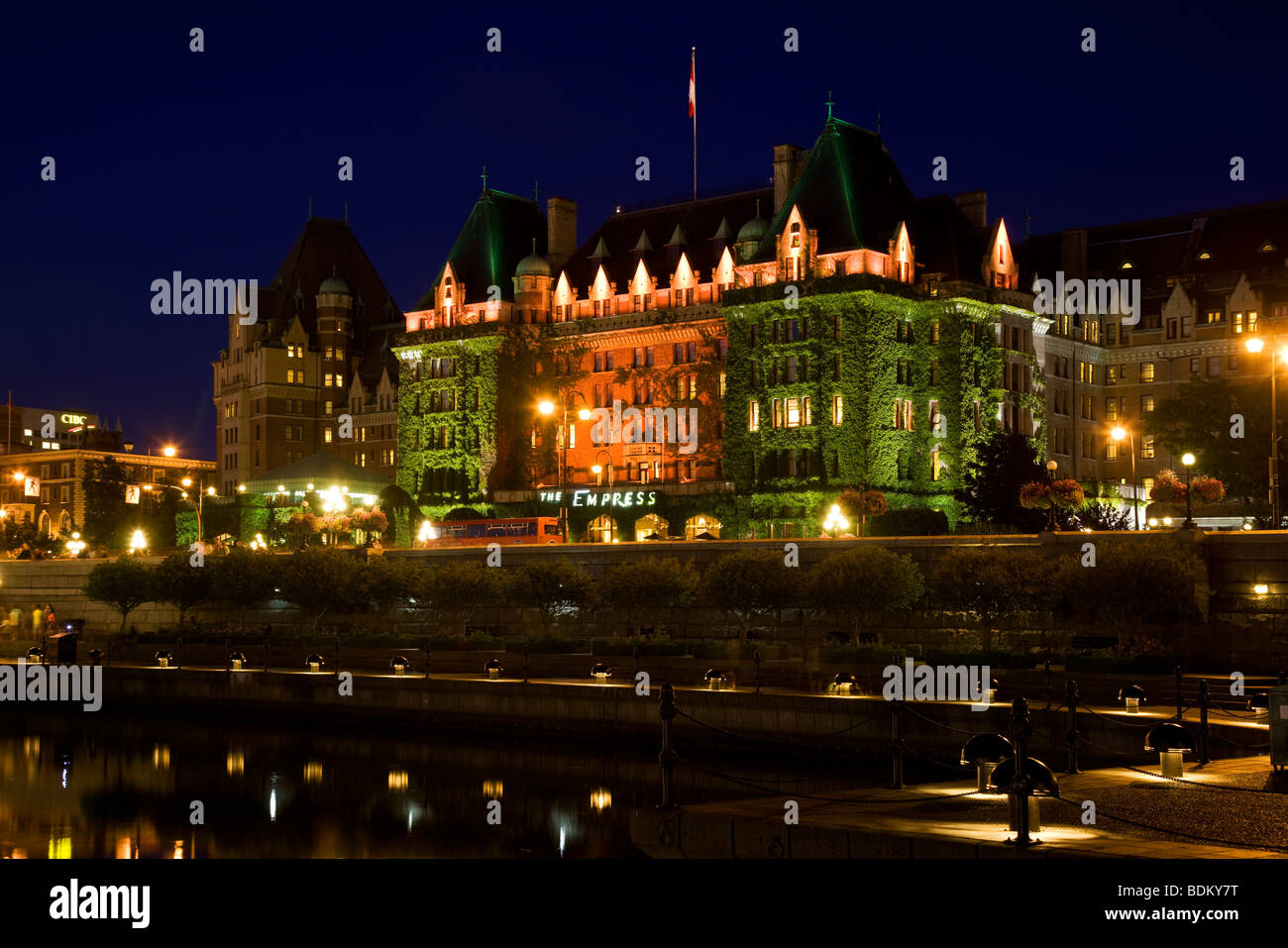 L'Empress Hotel historique situé sur l'arrière-port, Victoria, île de Vancouver, Colombie-Britannique, Canada. Banque D'Images