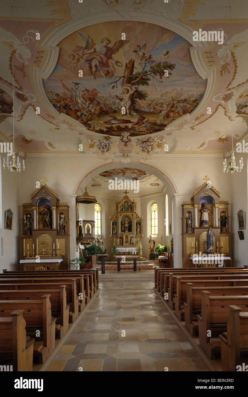 Wolframs-Eschenbach Sebastianskirche Innenansicht der Saint Sebastianskirche. 1740/42 vom Deutschen Orden im Stil des Rokkoko umge Banque D'Images