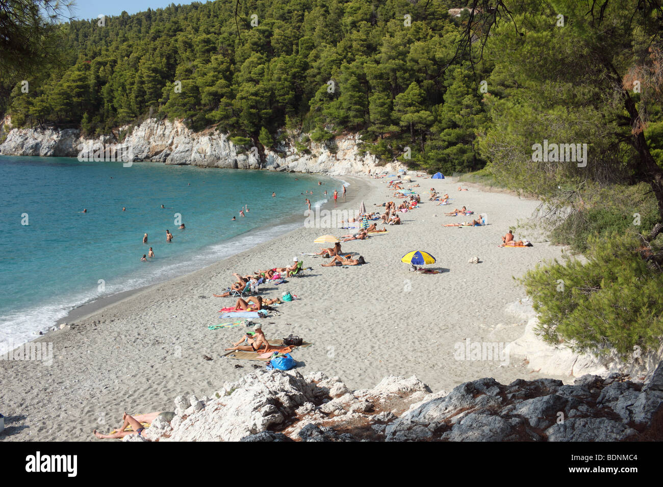 Kastani Beach sur l'île grecque de skópelos utilisé dans le tournage de Mamma  Mia Photo Stock - Alamy
