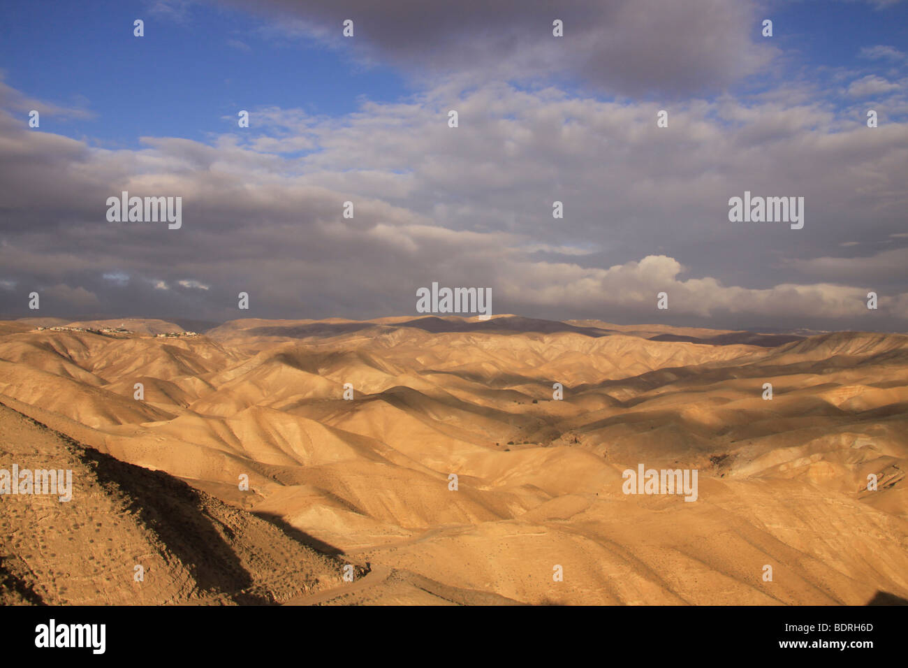 Une vue sur le désert de Judée Banque D'Images