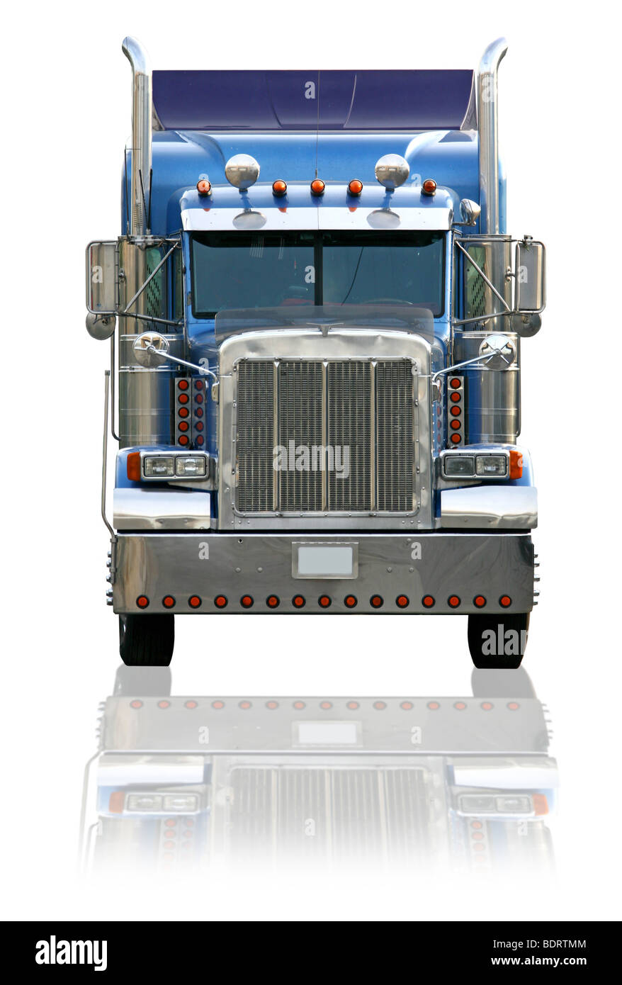 Big Rig Semi Truck isolé sur fond blanc avec l'ombre de réflexion Banque D'Images