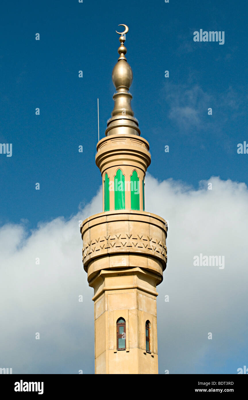 Mosquée de Wolverhampton et son minaret towers sur une journée ensoleillée Banque D'Images