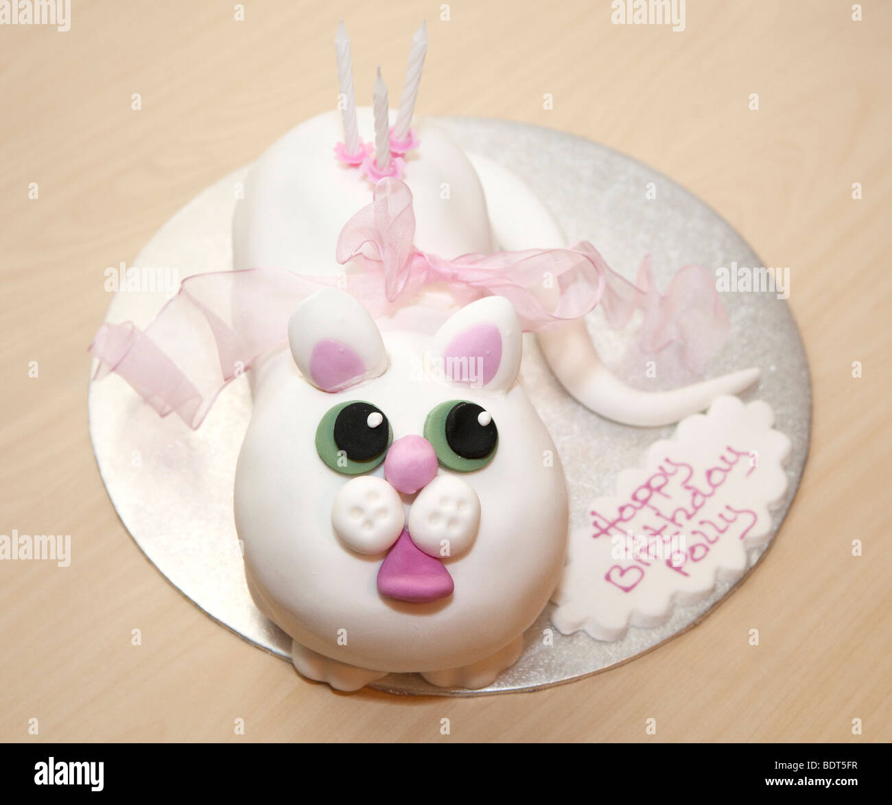 Anniversaire De Chat Banque D Image Et Photos Alamy Anniversaire De Chat Banque D Image Et Photos Alamy