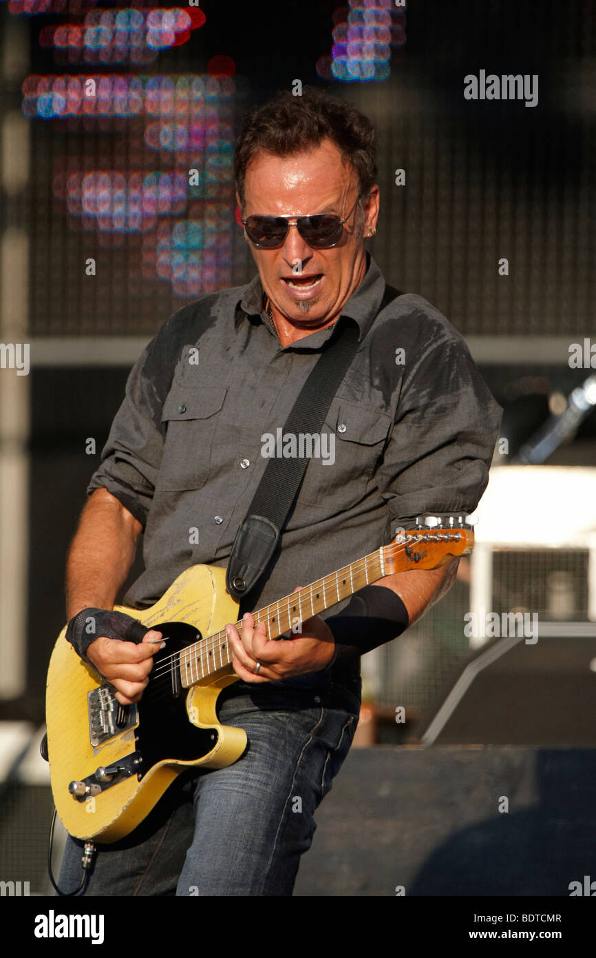 Bruce Springsteen & The E Street Band, travailler sur un tour de rêve, Stade de Suisse, Berne, Suisse Banque D'Images