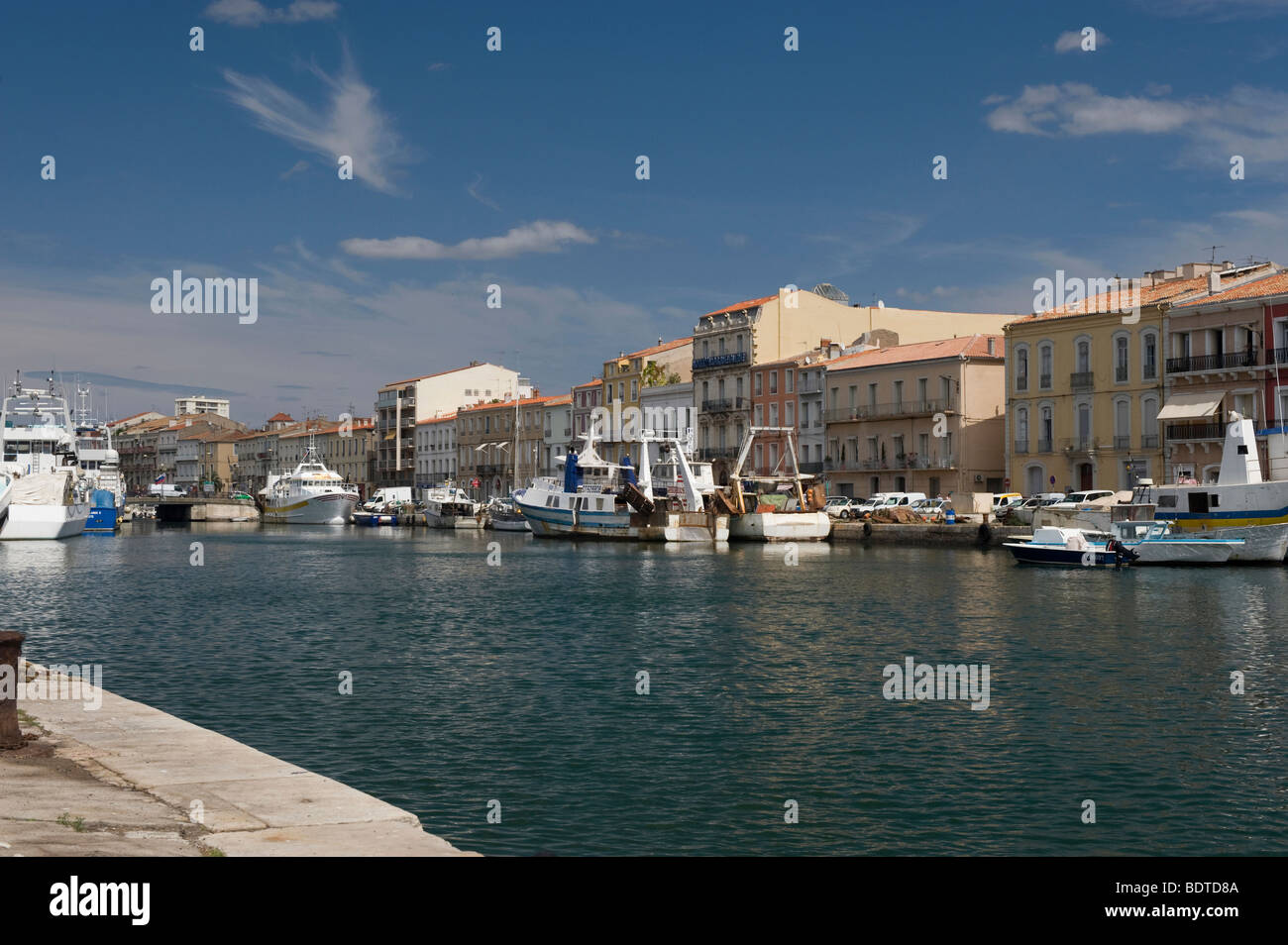 Bord de mer hérault Banque de photographies et d'images à haute résolution  - Alamy