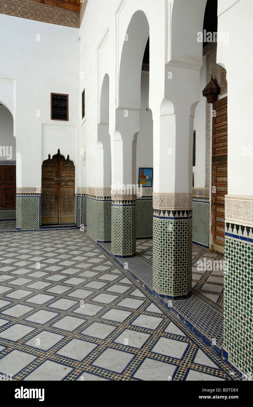 Cour intérieure du palais Dar Si Saïd ou Riad (c19e) Marrakech Maroc Banque D'Images