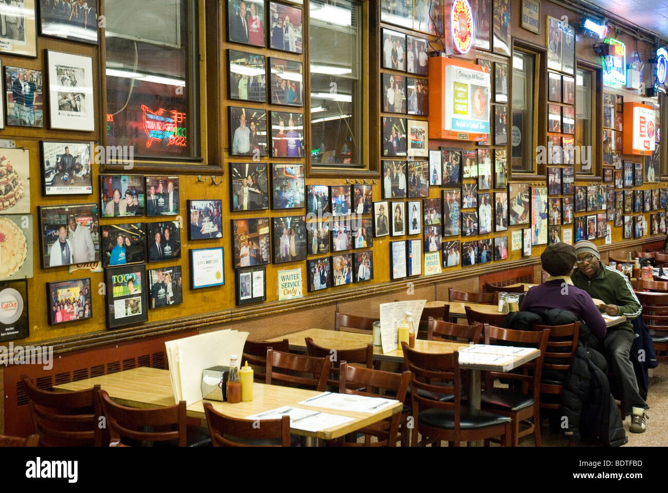 Etats-unis D'AMÉRIQUE (New York). L'année 2009. Deli Kat'z, East Village. Banque D'Images