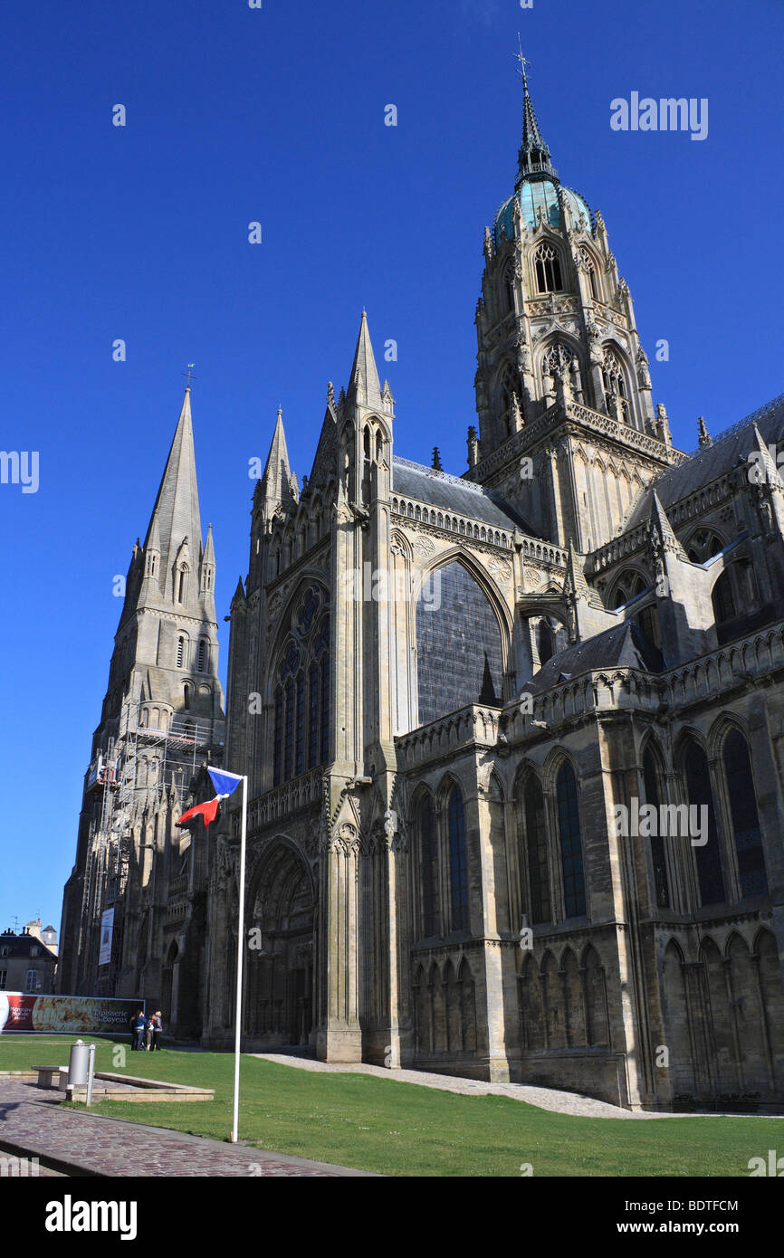 La cathédrale de Bayeux, Cathédrale Notre-Dame de Bayeux, Normandie, France. Page d'accueil d'origine de la Tapisserie de Bayeux Banque D'Images