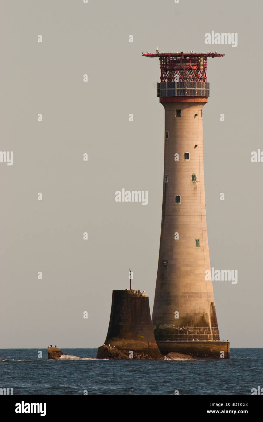 Eddystone Lighthouse 12 miles au sud-sud-ouest de Plymouth Fl (2) 10s 41m 24M 13M  + FR Horn (3) 60sec Banque D'Images