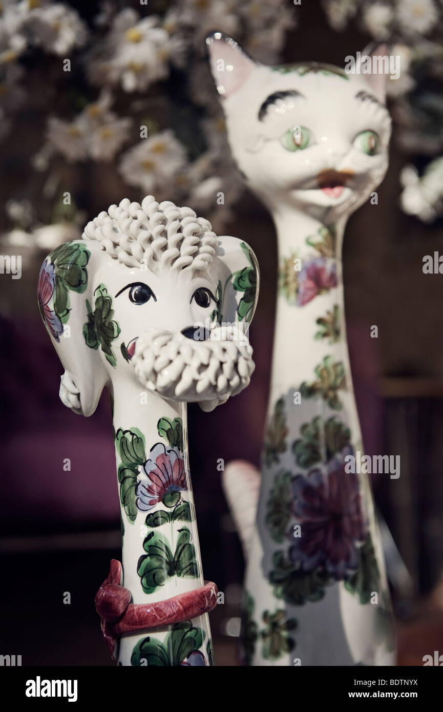 Deux chiffres en porcelaine Banque D'Images