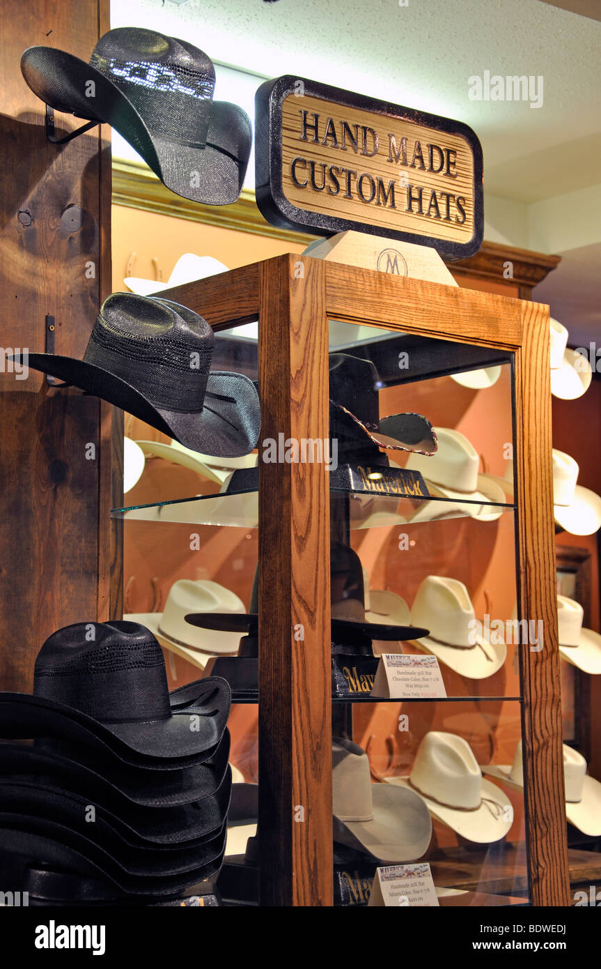 Chapeaux de cow-boy en magasin à Fort Worth, Texas Photo Stock - Alamy
