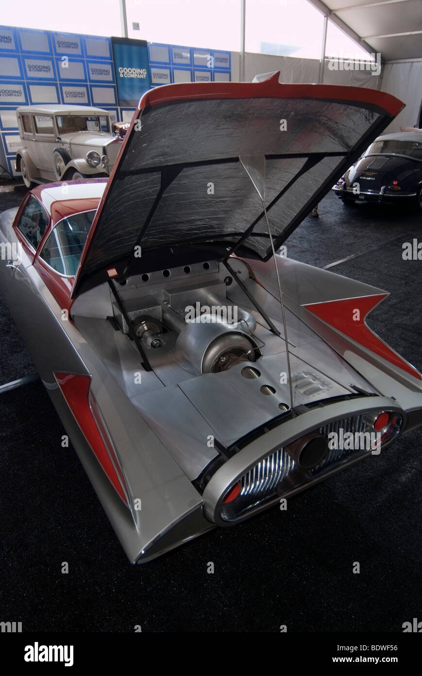 1955 Ghia X Rationaliser "Gilda" Jet Powered voiture avant l'Gooding & Company aux enchères à Pebble Beach Concours d'elégance Banque D'Images