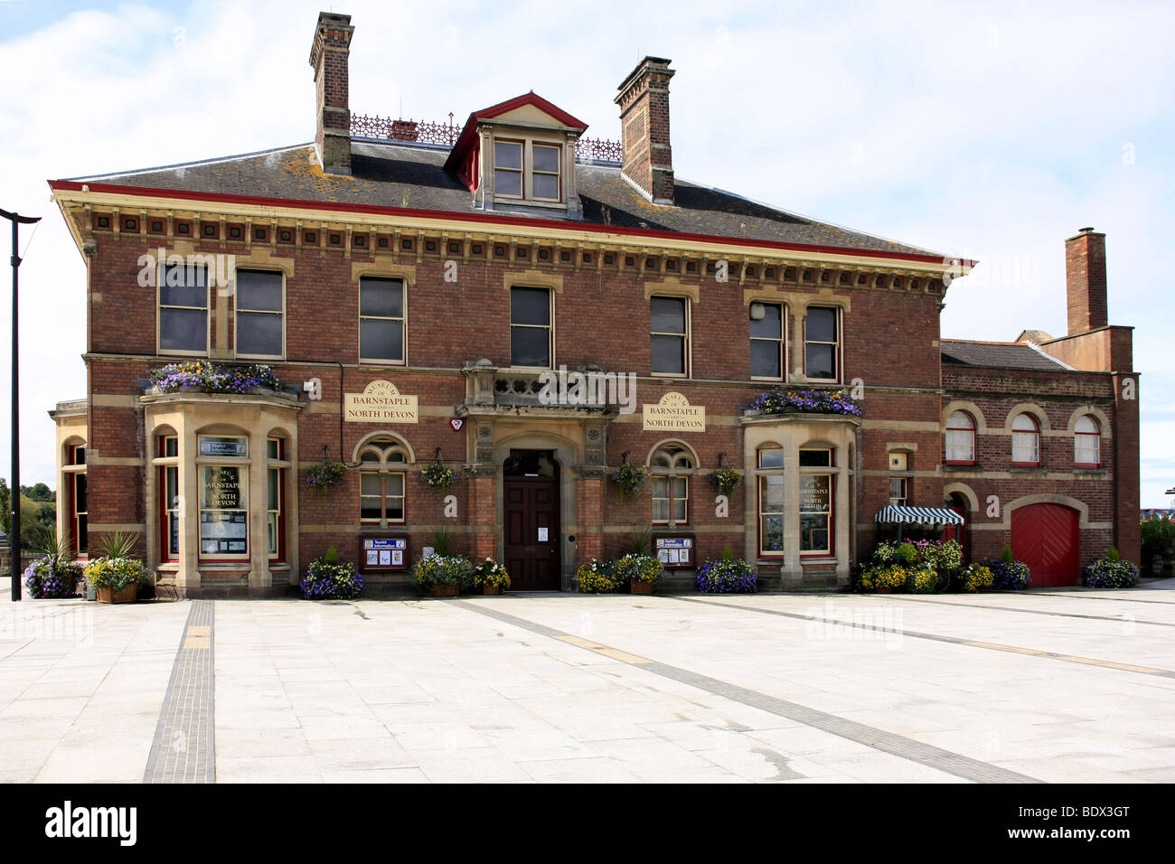 Le Musée de Barnstaple et centre d'information touristique de N. Devon, Angleterre Banque D'Images