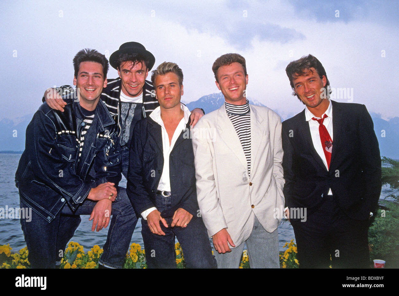 SPANDAU BALLET - groupe pop britannique de 1982 avec Tony Hadley à gauche Banque D'Images