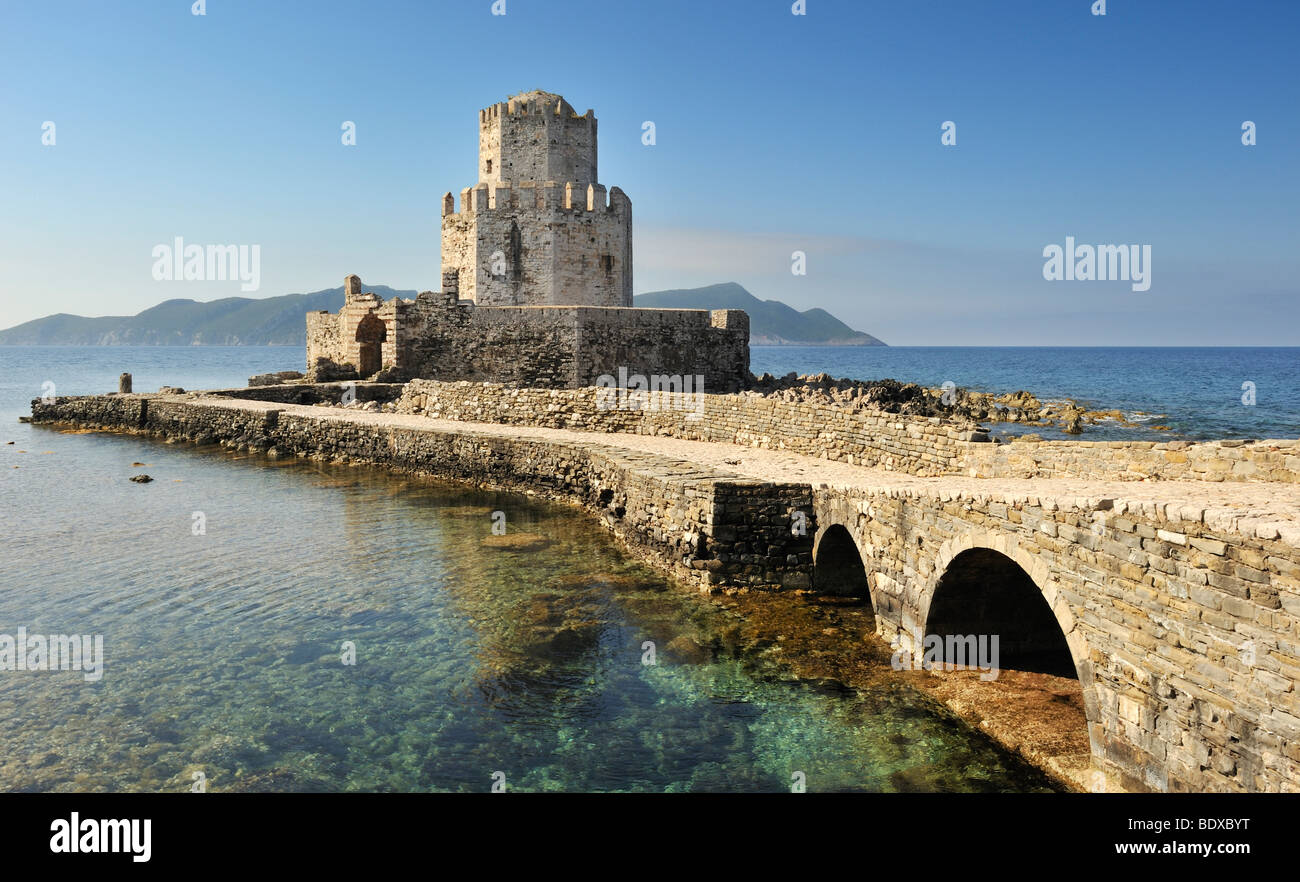 La tour de guet du château médiéval de Methoni, le sud de la Grèce Banque D'Images