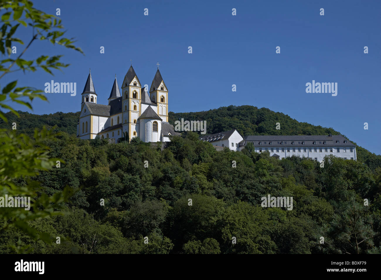 Kloster Arnstein abbaye sur la Lahn près de Obernhof, Rhénanie-Palatinat, Allemagne, Europe Banque D'Images