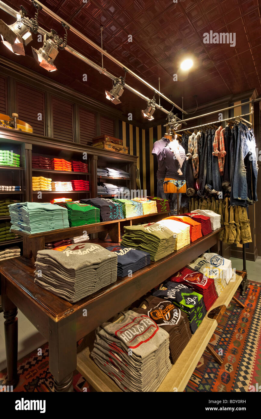 Hollister store Banque de photographies et d images haute