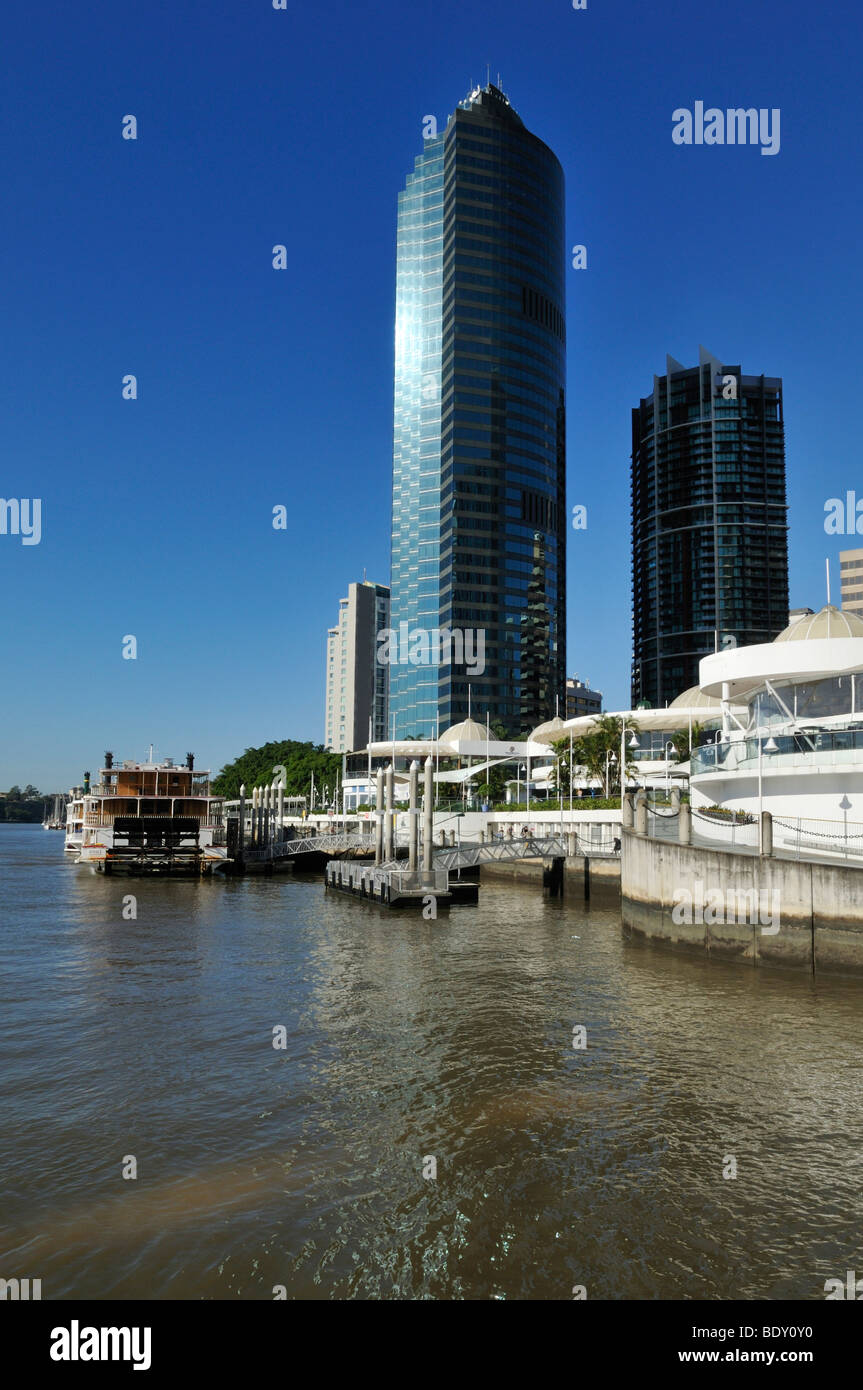 Eagle Street Pier au fleuve de Brisbane, Brisbane, Queensland, Australie Banque D'Images