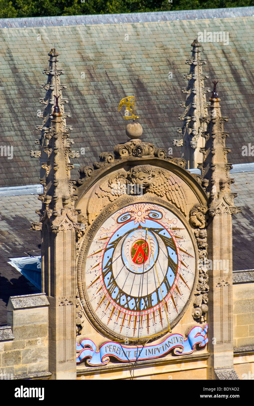 Cadran solaire dans l'All Souls College, Université d'Oxford Banque D'Images