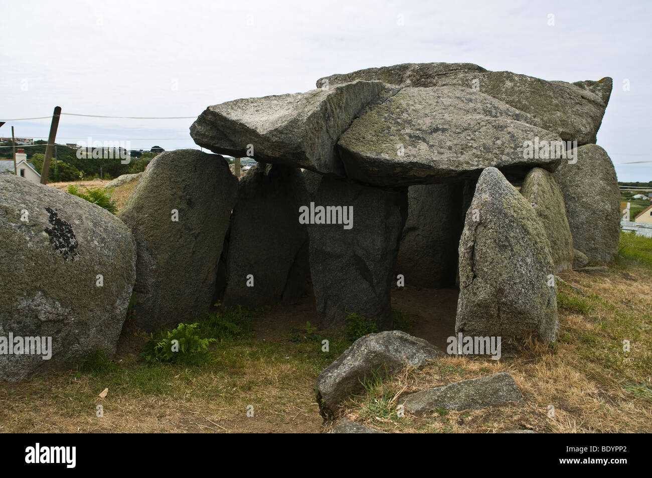dh la Trepied ST SAUVEUR GUERNESEY Dolmen néolithique passage tombe sépulture tombeau préhistorique Banque D'Images