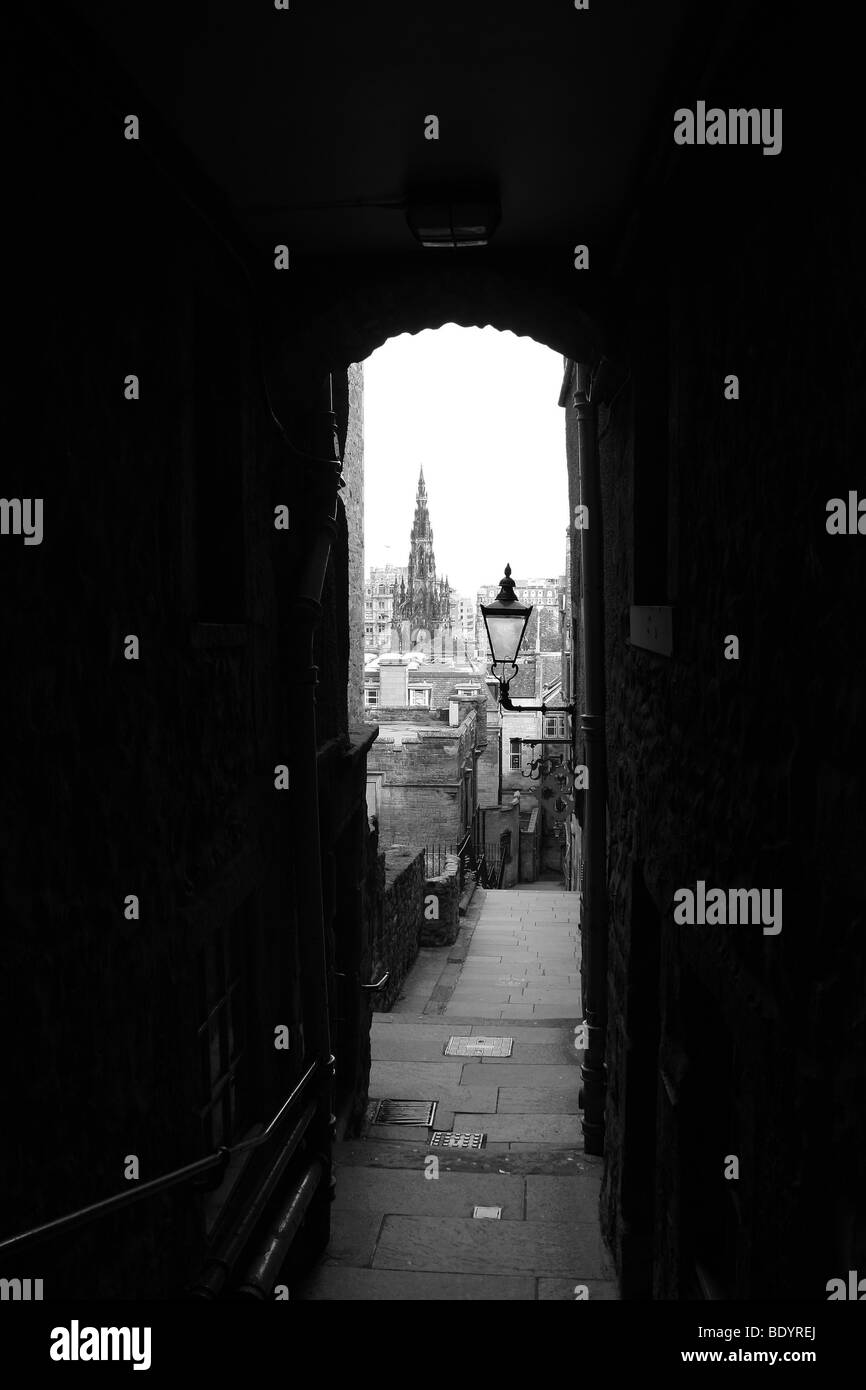 Une vue à l'Advocates close le long de la Royal Mile Edinburgh Scotland UK Banque D'Images