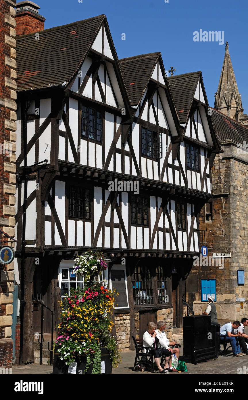 Vieille maison à colombages de style Tudor, construit de 1485 à 1603, la colline raide, Lincoln, Lincolnshire, Angleterre, Royaume-Uni, Europe Banque D'Images