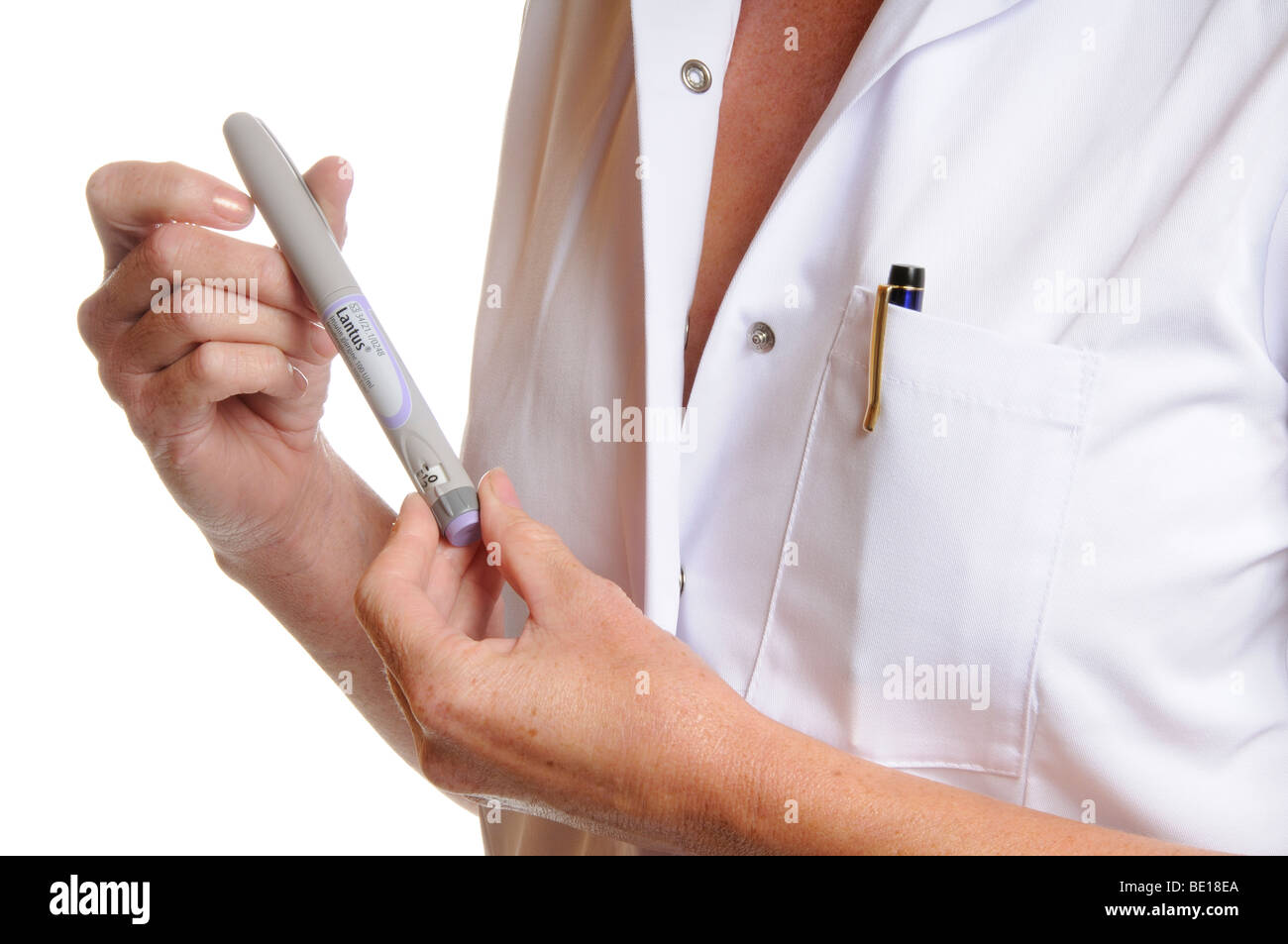 Stylo à Insuline Nurse holding a utiliser pour le traitement du diabète Banque D'Images