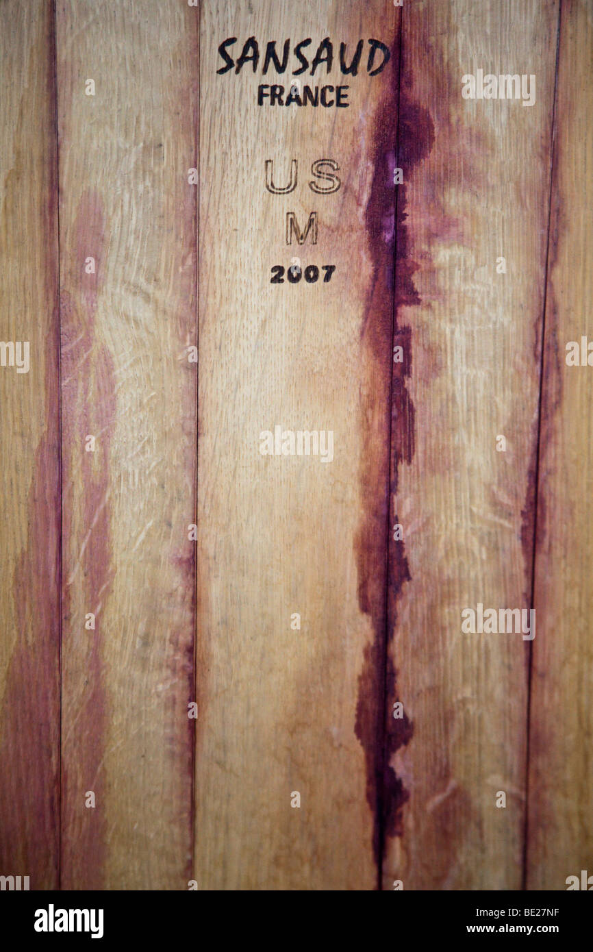 Close up d'un baril de vin rouge de Sansaud vignoble de France. Cette photo a été prise à l'Chilford vignoble Hall dans l'Essex. Banque D'Images
