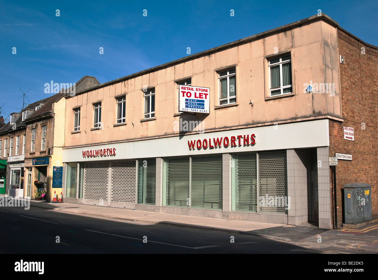 Ancien vide magasin Woolworths à Melksham unlet encore après 9 mois Banque D'Images
