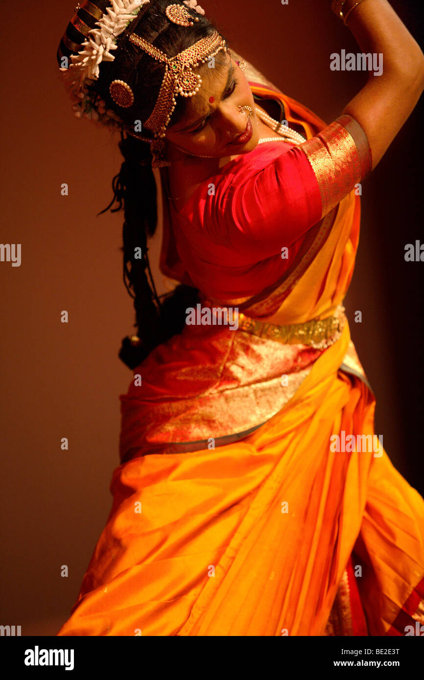 Danseuse indienne Kuchipudi femelle Banque D'Images