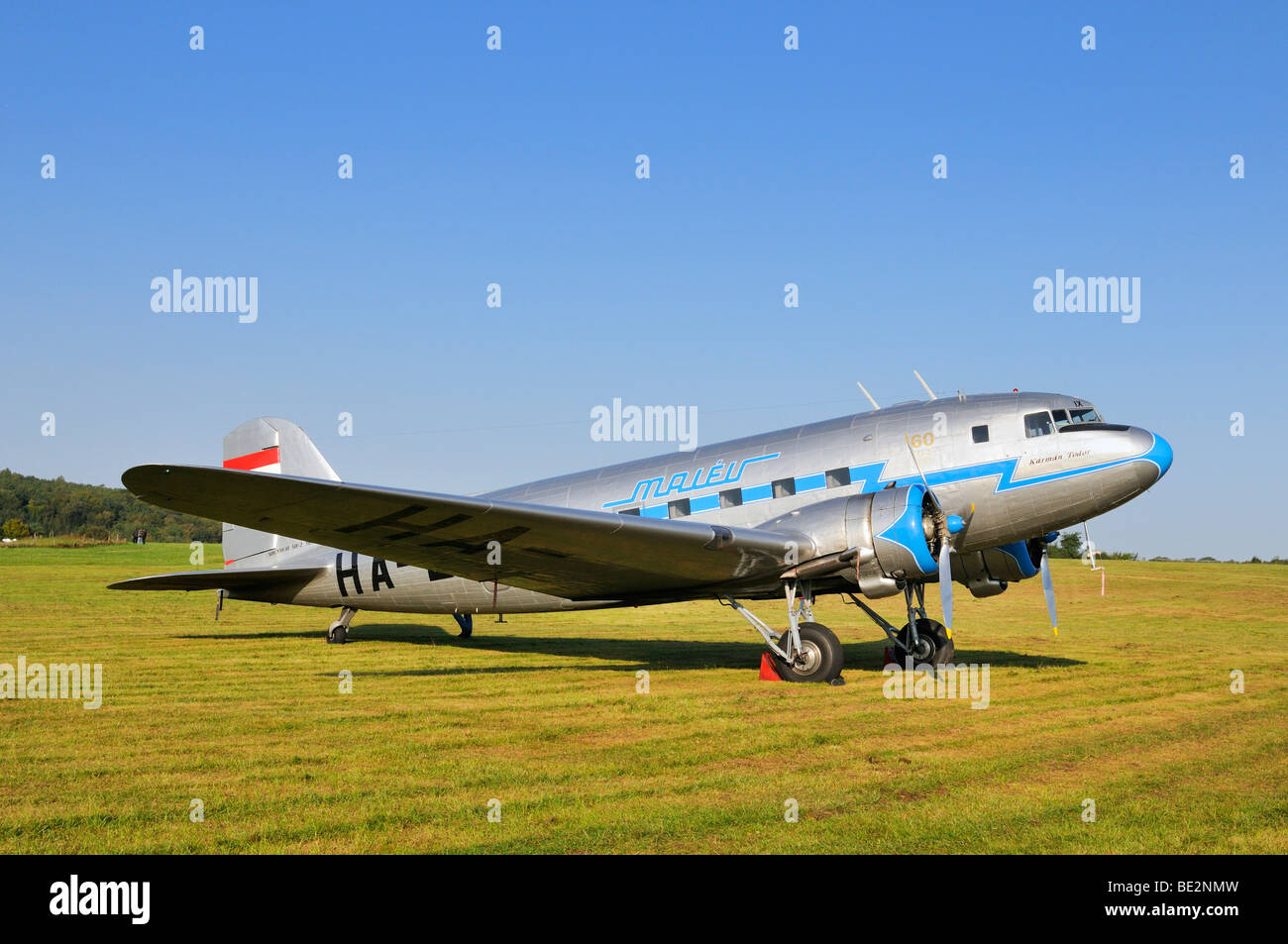 La seule Fédération de navigabilité Lisunov Li-2, une version sous licence du Douglas DC 3, la plus grande réunion des avions à vintage Banque D'Images