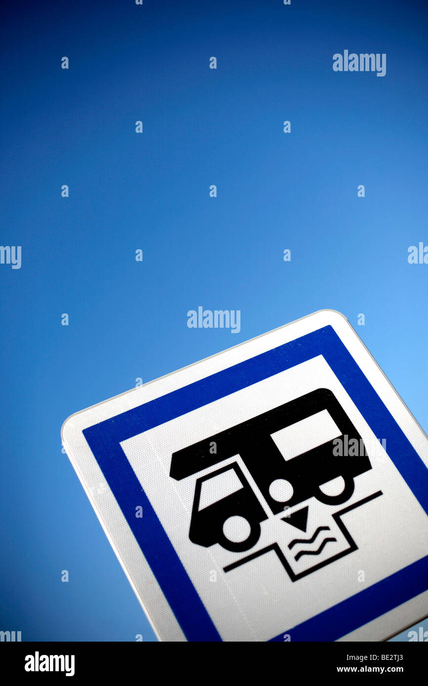 Signer pour une aire de camping car ou un camping-car, aire de service en France Banque D'Images