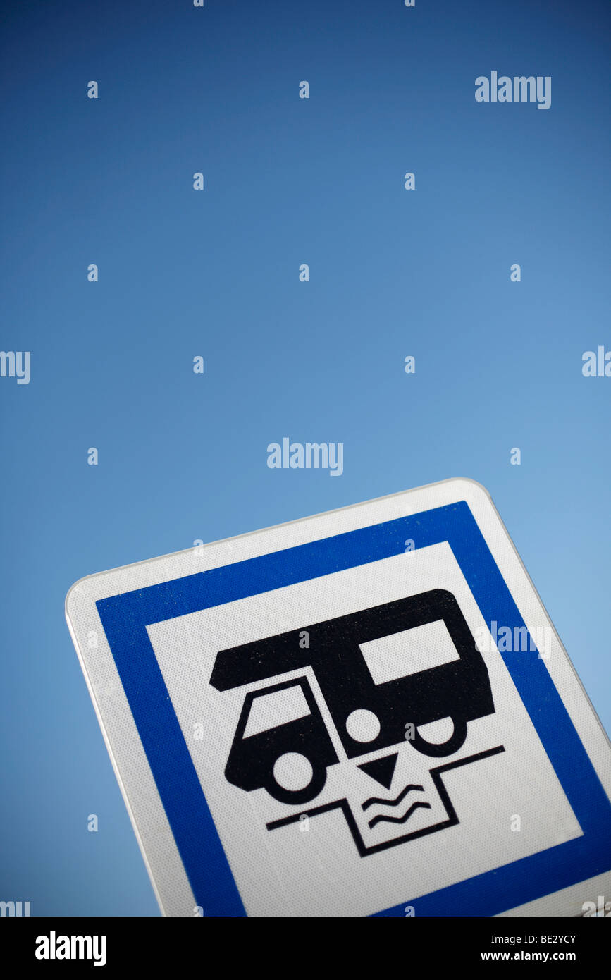 Signer pour une aire de camping car ou un camping-car, aire de service en France Banque D'Images
