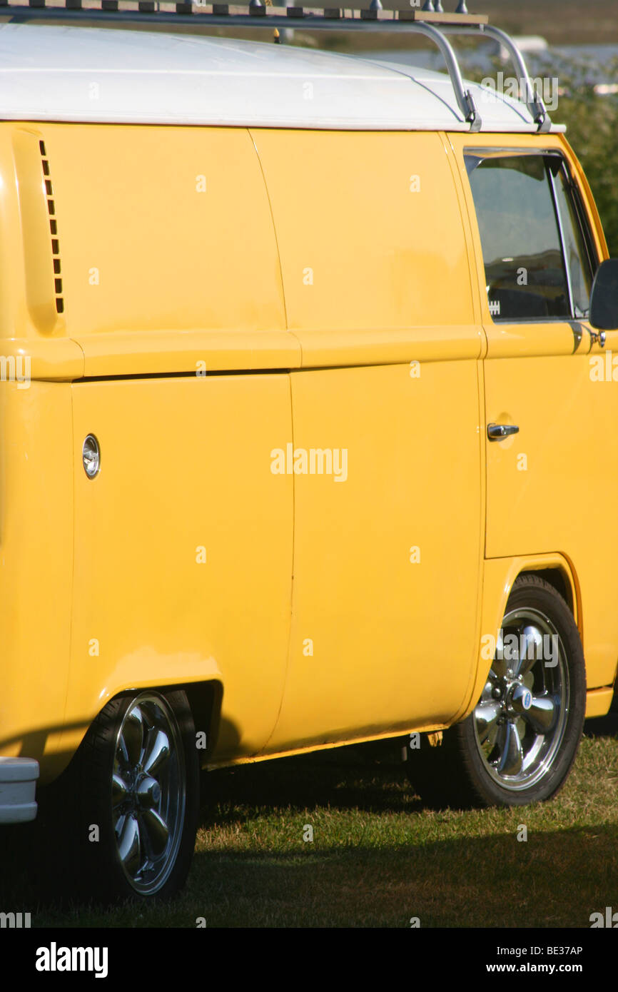 Type 2 minibus VW Banque D'Images